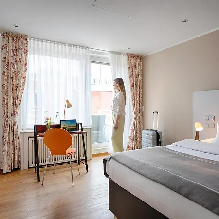Am Brinkerplatz 호텔 3*